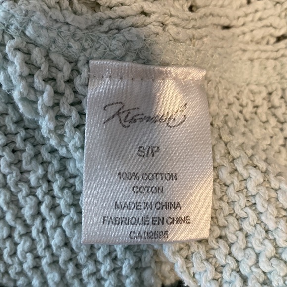 Kismet seafoam green crochet scoop neck sweater w/ princess fringe& Shirtail. S - Picture 8 of 8